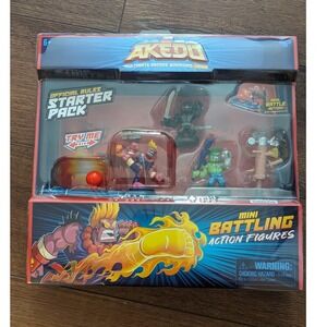 AKEDO Ultimate Arcade Warriors Official Starter Pack Mini Battling Action Figure